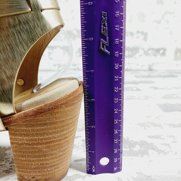 Rachel Zoe Gold Big Buckle Details Ankle Strap Heeled Sandals M135 - Picture 9 of 13